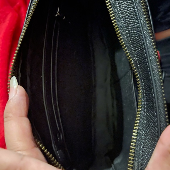 COACH bag/wristlet - Picture 6 of 10